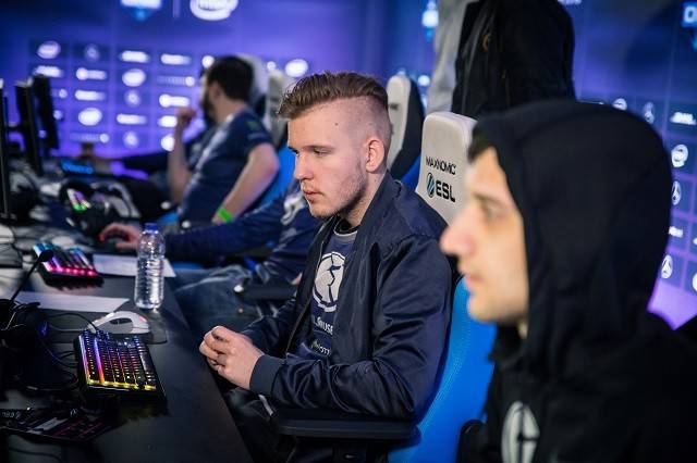 H2K创始人爆料：LPL假赛在西方是公开的秘密，前世界冠军又如何